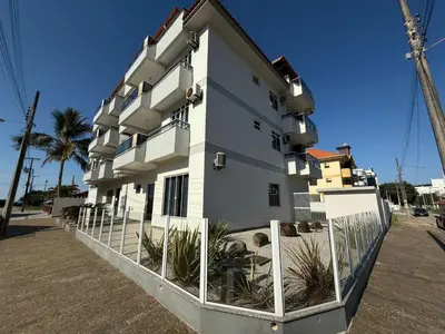 O edifício onde o apartamento está situado