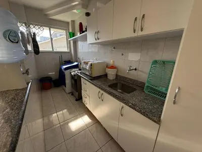 A cozinha ou kitchenette de Cód 115 – Apartamento aconchegante a 50m do mar