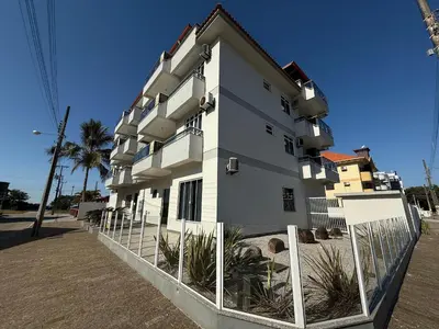 O edifício onde o apartamento está situado