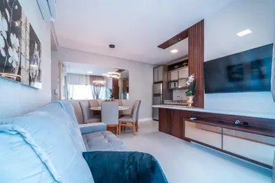 A cozinha ou kitchenette de Apto 2 Suítes Próx. à Praia c/ Piscina