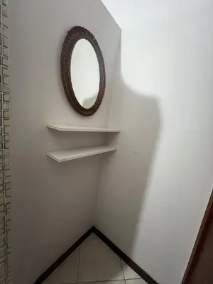A planta de Apartamento simple e completo a 100mt da praia de Bombas
