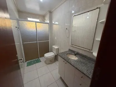 Uma casa de banho em Cód 107 - Apartamento a 50m do mar em Palmas