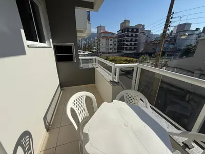 Uma varanda ou terraço em Cód 104- Apartamento aconchegante de 3 dormitórios