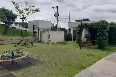 Um jardim no exterior de Apartamento 8º andar com Garagem e Churrasqueira