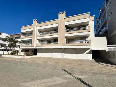 O edifício onde o apartamento está situado