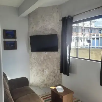 Casa em Balneário Camboriú com Churrasqueira