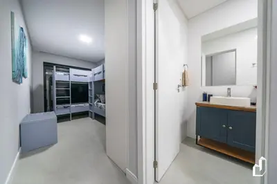 A planta de Cobertura com 03 suítes e vista para o mar