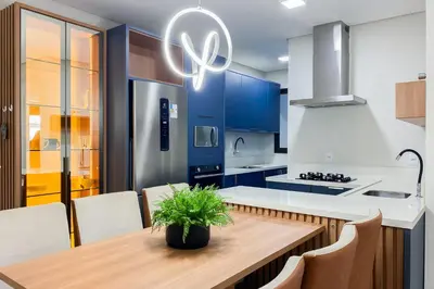 A cozinha ou kitchenette de Há 250 metros do mar, apto novo na praia de Palmas - 0141