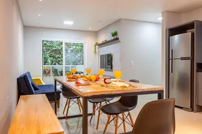 A cozinha ou kitchenette de Apartamento a 150 Metros da Praia de Bombinhas