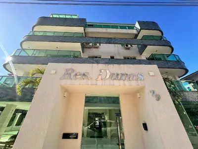 O edifício onde o apartamento está situado