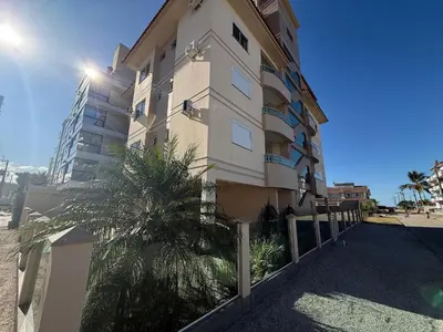 O edifício onde o apartamento está situado