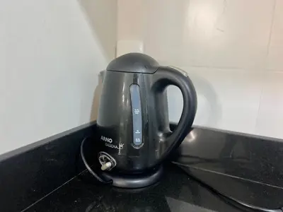 Comodidades para chá e café em Piscina no condomínio! Apto em Palmas! VZ01I