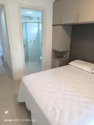 Uma cama ou camas num quarto em AP Maria Augusta