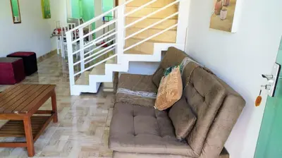 Uma área de estar em cod 138 Apartment townhouse Bombas Beach
