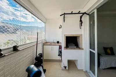 Uma vista geral da montanha ou uma vista da montanha a partir do apartamento