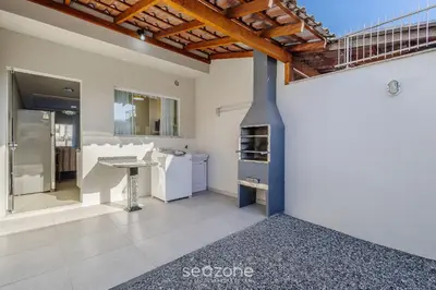 A planta de Casa c/ 2 Suítes e Churrasqueira LRM0226