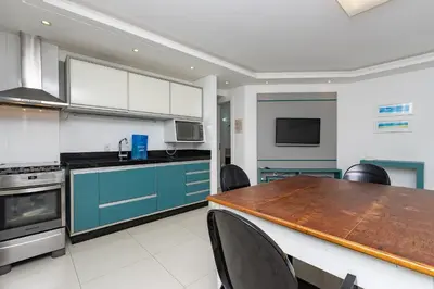 A planta de Solar das Ilhas 203 – Lindo Apartamento com Ótimo Custo-Benefício, a Poucos Metros da Praia de 4 Ilhas.