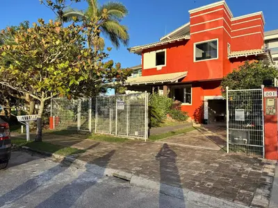 O edifício onde a casa de férias está situado