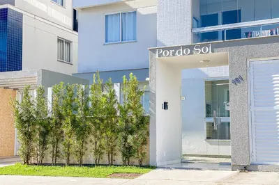 O edifício onde o apartamento está situado