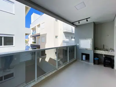 A cozinha ou kitchenette de Apto a Poucos Passos da Praia de Palmas - 0300