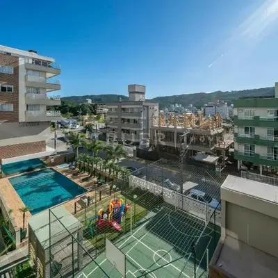 Terrazo 407B - Apto 2 quartos em condomínio de luxo à 300 metros da Praia de Bombas