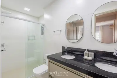 Uma casa de banho em Apto c/ Churrasqueira a 550m da Praia RAA0301