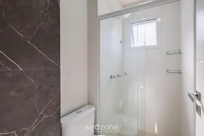 Uma casa de banho em Apto c/ Churrasqueira a 550m da Praia RAA0301