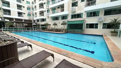 A piscina em ou perto de Apto em condomínio com lazer completo!