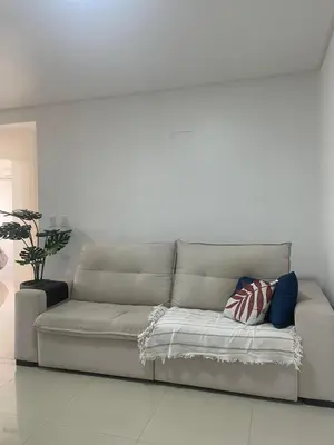 Uma área de estar em Apartamento à 370m do mar