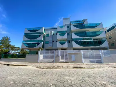 O edifício onde o apartamento está situado