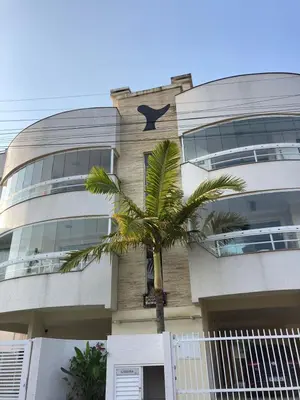 O edifício onde o apartamento está situado