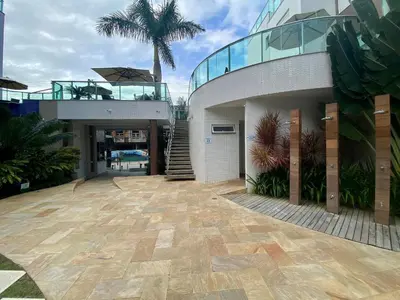 O edifício onde o apartamento está situado