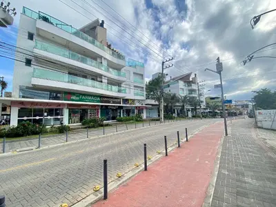 O edifício onde o apartamento está situado