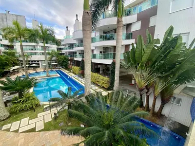 A piscina em ou perto de 233A - Boulevard Bombinhas 06 pessoas com piscina