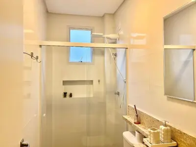 Uma casa de banho em Lindo! Apto completo na Praia de Palmas! ZI02I