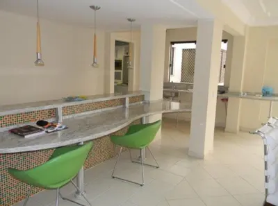 Uma casa de banho em Cobertura de 475 m