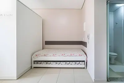 Uma cama ou camas num quarto em Residencial Flórida I