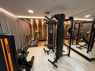 O centro de fitness e/ou as comodidades de fitness de Flats New York Meia Praia Itapema