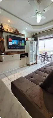 A cozinha ou kitchenette de LINDO AP 300m do Mar 2 quartos