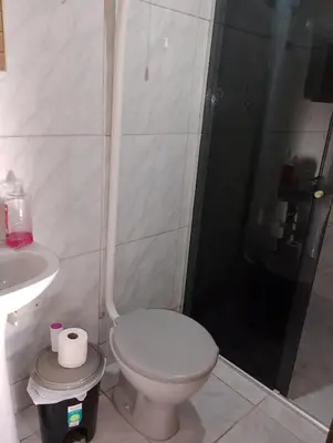 Uma casa de banho em Kitnet 2 quartos Porto Belo, perto da praia