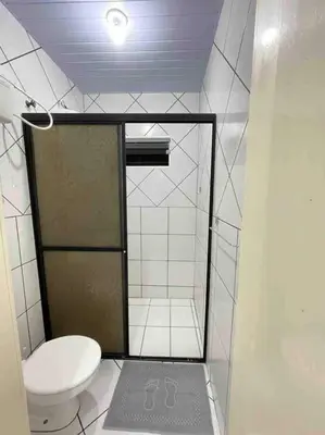 Uma casa de banho em Residencial Vida na Praia APTO 01