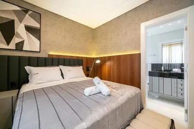 Uma cama ou camas num quarto em Achei Itapema • Sunwell Palace Residencial, R.323