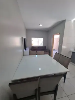 A planta de Casa Privativa - Pisicna, AR, Wifi, 2 quartos, 2 Banheiros, Garagem - Porto Belo, Perequê
