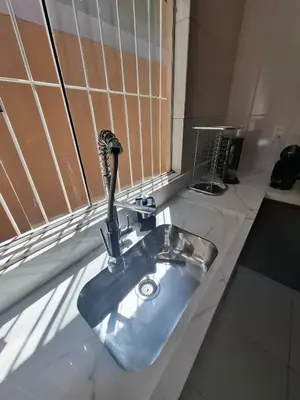 A planta de Casa Privativa - Pisicna, AR, Wifi, 2 quartos, 2 Banheiros, Garagem - Porto Belo, Perequê