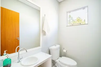 Uma casa de banho em Casa 02 | 2 suítes | até 7 pessoas