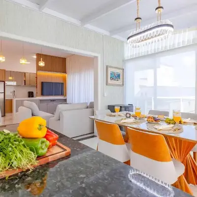 Ampla Cobertura Duplex na Praia de Canto Grande