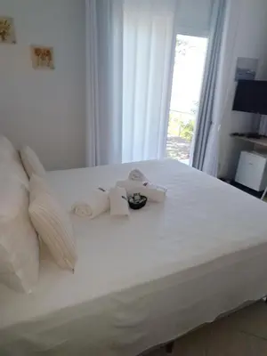 Uma cama ou camas num quarto em Garcida
