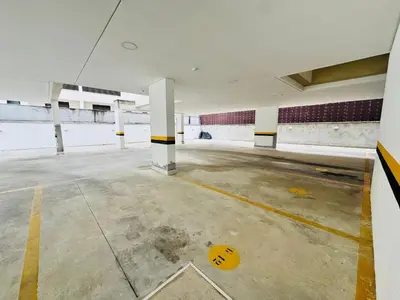 A cozinha ou kitchenette de Palm Beach Residence – Apartamento espaçoso com 3 suítes na Praia de Palmas para até 8 pessoas.