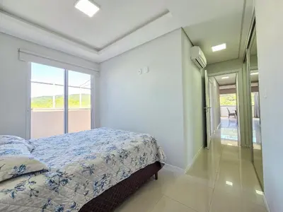 Uma cama ou camas num quarto em 111 - Cobertura com 03 quartos e piscina!