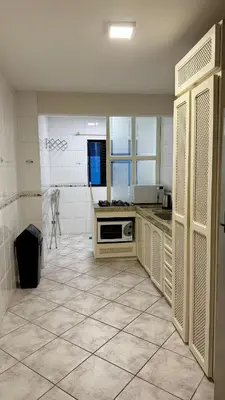 A cozinha ou kitchenette de Refúgio em Meia Praia
